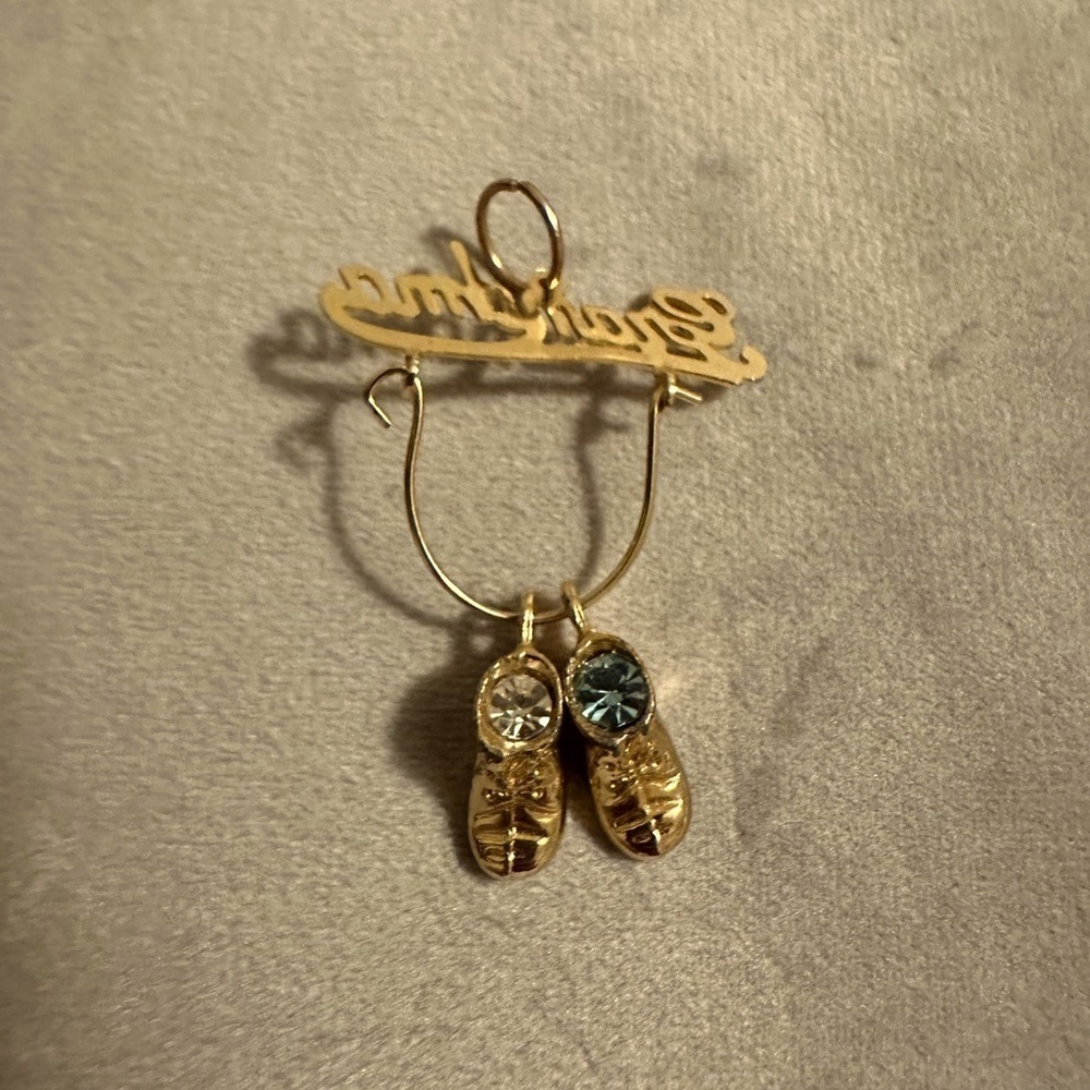 Vintage Grandma Bootie Pin - Gold plated  Pin With 2 Dangling Booties.